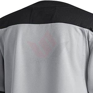 Jersey de Hockey sobre Hielo Personalizado para Hombre, Color Gris Negro, Cuello Redondo, Manga Larga, Sublimado, Transpirable, de Malla, Secado Rápido, Corte Regular - Product Image 5