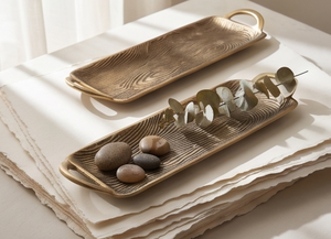 Plateau en métal lourd à motif texturé unique, finition moulée, pour la cuisine et la salle à manger, articles de table en stock - Product Image 4