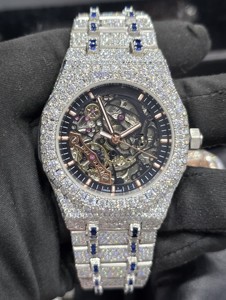 Reloj Mecánico Personalizado con Moissanita, Esqueleto de Acero Inoxidable, Esfera Redonda, Cierre Oculto, Estilo Hip Hop de Lujo - Product Image 1