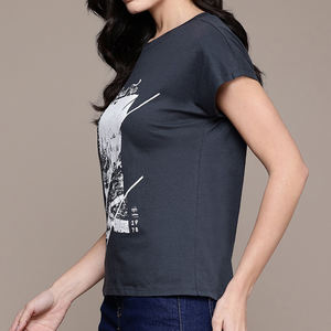Camiseta de Alta Calidad para Mujer, Precio al por Mayor, Manga Corta, Última Moda, Secado Rápido, Cuello Redondo, Camiseta para Mujer en Venta - Product Image 4