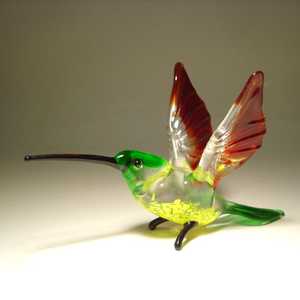 Figurine d'oiseau colibri en verre soufflé à la main, écologique, avec ailes sculptées vertes, jaunes et rouges, sculpture animale, objet d'art décoratif - Product Image 4