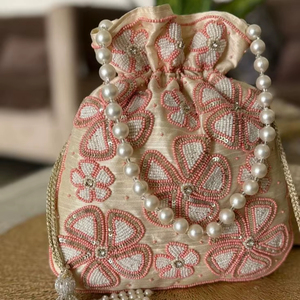 กระเป๋าผ้าไหมปักลายดอกไม้ประดับลูกปัด กระเป๋าคลัทช์สำหรับงานกลางคืน กระเป๋าถือสำหรับเจ้าสาวงานแต่งงาน กระเป๋าแบบมีเชือกผูก กระเป๋าถือสำหรับงานปาร์ตี้สไตล์ชาติพันธุ์ ผลิตจากโรงงาน - Product Image 1