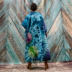 Belle Bohème Tie Dye Kimono pour Femmes Nouvelle Robe D'été Surdimensionnée avec Bandeau 1 Pièce pour Look de Vacances ou Festival Chic - Product Image 6