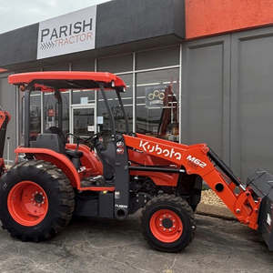 รถแบคโฮล้อเดอร์ Kubota ของแท้จากญี่ปุ่น พร้อมอุปกรณ์ตักดินด้านหน้า รถแทรกเตอร์ขับเคลื่อน 4 ล้อขนาดกะทัดรัด รถขุดดินสำหรับขาย - Product Image 2