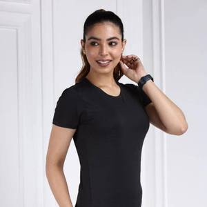 T-shirt en coton pour femme de qualité supérieure, couleur unie, léger, respirant, tissu doux, coupe classique pour un confort quotidien - Product Image 2