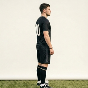 Maillot de football sublimé éco-responsable de haute qualité fabriqué au Pakistan, nouvelle arrivée 2026, personnalisable avec impression sur le devant, respirant - Product Image 2