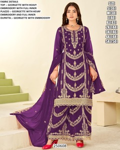 Traje Tradicional Bordado de Georgette Amarillo para Mujer, Largo hasta el Suelo, Marca Zariya - Product Image 3