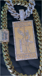 Collar de Moissanita Personalizado con Colgante Iced Out en Plata 925 con Acabado en Oro de 14k, Collar de Plata para Mujer, Pasa el Test de Autenticidad, Regalos para Él - Product Image 2