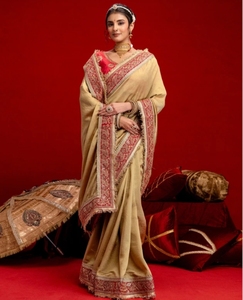 Sari de Mezcla de Seda Bordado y Adornado al Estilo Bollywood KV - Product Image 3