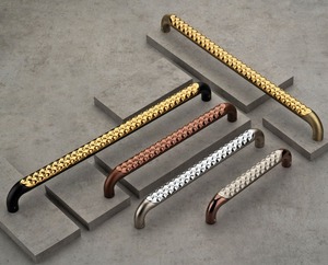 Manija de Puerta de Diseño Moderno, Tirador Metálico para Puerta Principal, Manija para Cajón de Gabinete, Herrajes para Decoración del Hogar - Product Image 4