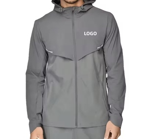 Veste coupe-vent à capuche pour homme, couleur unie, fermeture éclair, style sportif, coupe régulière, polyester, gris - Product Image 1