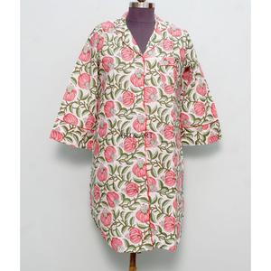 Vestido midi informal de verano para mujer, ecológico, con estampado floral, mangas coreanas, estampado digital, cuello vuelto y cinturón. - Product Image 2