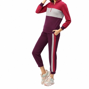 Conjunto Deportivo de Dos Piezas Personalizado para Mujer, Tallas Grandes, de Alta Calidad, Transpirable, de Algodón, de Secado Rápido, para Entrenamiento de Invierno - Product Image 5