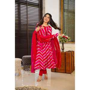 TRAJE LEHERIYA ROJO Y ROSA 2017 - Product Image 3