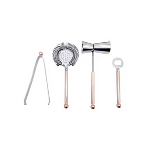 Ensemble d'outils en acier inoxydable et en cuivre avec poignée confortable comprenant des passoires à cocktail et un ensemble d'accessoires Bartool - Product Image 5