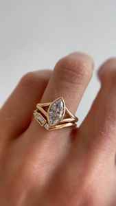 Ensemble de bagues en diamant taille marquise de 1,51 carat, cultivé en laboratoire, empilable et unique, en or massif 9 carats, double alliance unique, cadeau d'anniversaire ou de promesse - Product Image 4