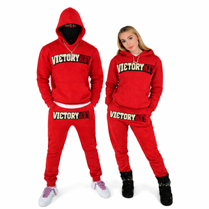 Conjunto Deportivo de Felpa con Bordado Chenille, Sudadera con Capucha y Pantalones Deportivos con Logotipo Personalizado, Ropa Deportiva Unisex de Primera Calidad - Product Image 2