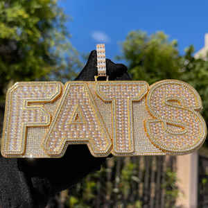 Collier de luxe Hip Hop diamant pavé Bling à la mode Ice Out Zircon grand coeur pendentif pour hommes et femmes pour les fêtes - Product Image 4