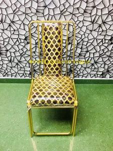 บัลลังก์ทำเล็บเท้าแบบหลังสูงในโรงงานเฟอร์นิเจอร์สีทองสำหรับตกแต่งงานแต่งงานของราชินีและราชา - Product Image 2