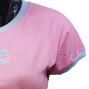เสื้อยืดคอกลมแขนสั้นผู้หญิง รุ่นคลาสสิค ขอบตัดสี ดีไซน์เรียบง่าย สวมใส่สบาย ผลิตจากผ้าฝ้ายผสม ระบายอากาศได้ดี เหมาะสำหรับใส่ทุกวัน - Product Image 3