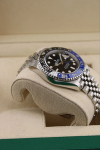 126710BLNR GMT-Master II |   Montre pour homme |   Bordure bleue/noire |   Bracelet en argent - Product Image 2