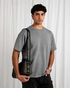 เสื้อยืดแขนสั้นผู้ชายทรงแอธเลติก ผ้าเนื้อยืด  โลโก้แบบเรียบง่ายสั่งทำได้ เหมาะสำหรับออกกำลังกายและใส่ลำลอง - Product Image 1