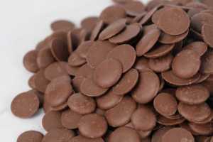 Factory OEM/ODM Wholesale High Quality Bulk Milk Compound Chocolate Solid Button Cocoa Bakery Biscuits Cookies HALAL Hot Selling - Product Image 4