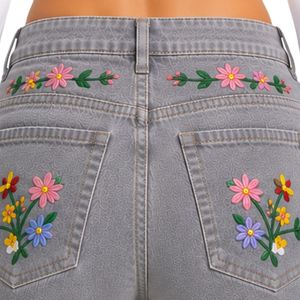 Shorts en jean gris taille haute pour femme avec broderie florale colorée, décontractés, pour l'été, personnalisables OEM ODM, vêtements de mode - Product Image 6