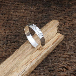 แหวนเงินแท้ 925 ประดับพลอยแบบมินิมอล ดีไซน์ลายจุด สำหรับผู้หญิง แหวนแต่งงานแบบซ้อนได้ ราคาโรงงานขายส่ง - Product Image 2