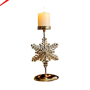 Porte-bougie décoratif en métal avec design de style lanterne, parfait pour la décoration de jardin en extérieur, forme unique dorée, support à bougie - Product Image 4