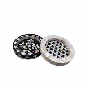 Posavasos con incrustaciones de nácar, hechos a mano, geométricos y florales, juego de posavasos decorativos de primera calidad para el hogar. - Product Image 1