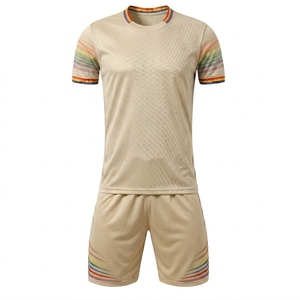 Tenues d'entraînement respirantes et confortables, impression par transfert thermique, nouveau design, ensembles de football, maillots de football, vêtements de sport pour enfants - Product Image 6