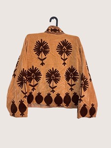 เสื้อโค้ทกำมะหยี่คอจีนสไตล์วินเทจ แขนยาว ปักลายดอกไม้ เสื้อคลุมลำลองสำหรับผู้ใหญ่ ใส่ได้ในฤดูใบไม้ร่วง - Product Image 2