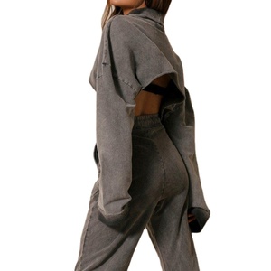 Sudaderas con capucha recortadas cortadas de dos piezas con estampado de logotipo personalizado, conjunto de chándal apilado acampanado con lavado ácido para mujer, 2026 - Product Image 2