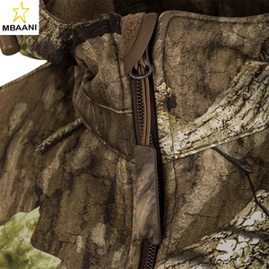 Chaqueta de hombre de peso medio, con cremallera completa, forro polar cálido y suave, elástica, silenciosa, de resistencia excepcional y diseño no convencional. - Product Image 2