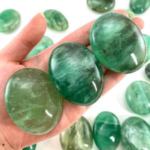 Chakralume Pierre de paume ovale en fluorite verte naturelle, polie, cristal de guérison, Reiki, méditation, énergie, décoration, cadeau de mariage - Product Image 2
