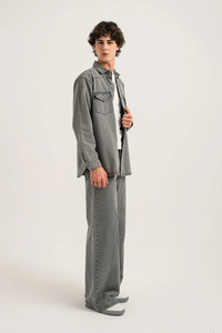 OEM Men's Casual Outerwear Oversized <b>Denim</b> Button-Up Coat with Cotton Filling and Waterproof Feature for Winter with OEM - Product Image 3