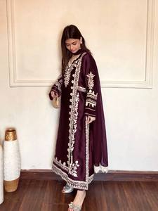 Robe Kaftan Longue Traditionnelle pour Femme en Satin de Rayonne Brodé, Séchage Rapide, Style Indien et Pakistanais, Ample, Multi-Saisons, pour Fêtes - Product Image 2