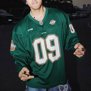 Camiseta Oversize de Manga Larga de Malla para Fútbol Americano, Estilo Urbano con Hombros Caídos, Diseño Gráfico Hip Hop, Camiseta de Equipo, Marca Privada OEM al por Mayor - Product Image 3