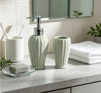 Ensemble d'accessoires de salle de bain en céramique personnalisable, moderne et simple, en deux pièces, respectueux de l'environnement, avec logo personnalisé, kit de bain pour la maison, les hôtels et les salles de bain