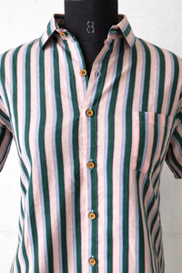 Camisa de algodón a rayas con estampado a mano |   Camisa Verde y Blanca con Botones |   Camisa Unisex Hecha a Mano por Artesanos |   Top de Moda Sostenible - Product Image 2