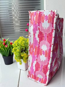 Bolso tote acolchado de algodón hecho a mano con estampado floral vintage, cierre de cremallera, para invierno, primavera y verano, con logotipo personalizado, ecológico, para mujer. - Product Image 3