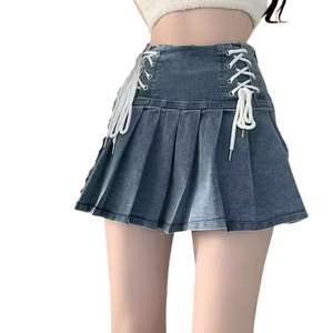 กระโปรงยีนส์สั้นทรงเอวสูงจีบระบายสำหรับผู้หญิง สั่งซื้อขั้นต่ำน้อย เหมาะสำหรับใส่ลำลองในฤดูร้อน แฟชั่นคุณภาพสูง - Product Image 2