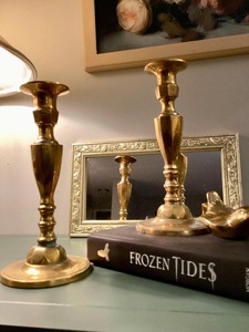 ILAHI's Vintage <b>Brass</b> Handmade Tapered <b>Candlestick</b> Holder Embossed Design 1 Color High Quality Heat Resistant Home Christmas - Product Image 3