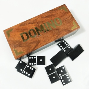 Jeu de dominos en bois fait main avec couvercle à points en laiton et boîte de rangement en résine - Product Image 6