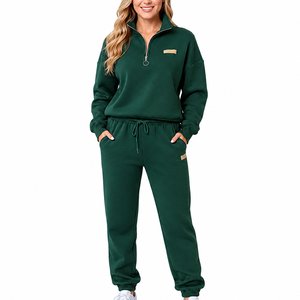 Conjunto Deportivo Corto Personalizado para Mujer con Logotipo Frontal, 100% Algodón Felpa, Transpirable, de Secado Rápido, Color Sólido, Precio Bajo - Product Image 4