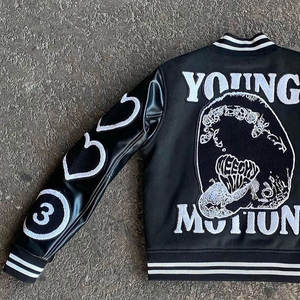 Veste varsity haut de gamme avec manches contrastées audacieuses, doublure intérieure douce et style urbain, parfaite pour les amateurs de mode moderne. - Product Image 5