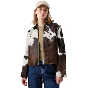 Veste en cuir d'agneau véritable pour femmes, fabriquée aux États-Unis |   Style universitaire pour motards |   Vestes personnalisées imperméables de qualité supérieure pour l'automne, vente en gros - Product Image 5