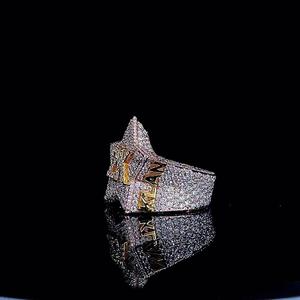 Bague unisexe en argent 925 avec moissanite, inspirée du hip-hop, bijou tendance avec pierre étincelante, idéale pour les soirées et les cadeaux - Product Image 1