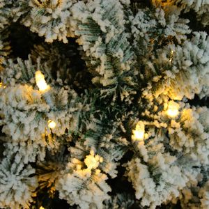 Albero di Natale in PET floccato di alta qualità, 1,8 m, con luci integrate, a batteria, realistico e personalizzabile per decorazioni domestiche ed esterni - Product Image 3